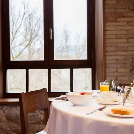 Fuente Acena Boutique 酒店 4*