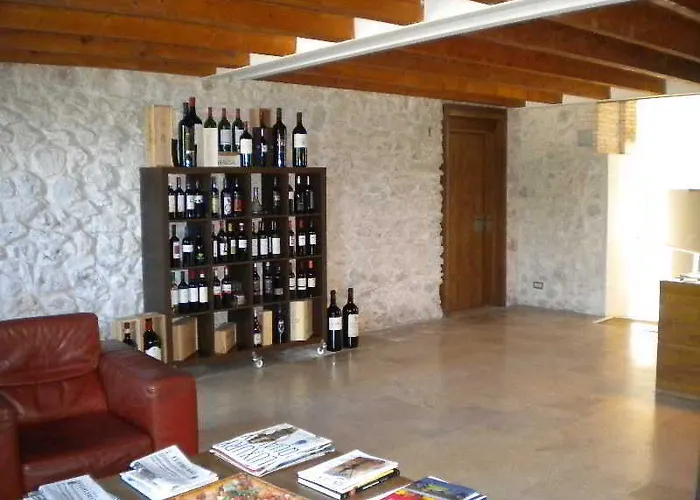 Fuente Acena Boutique